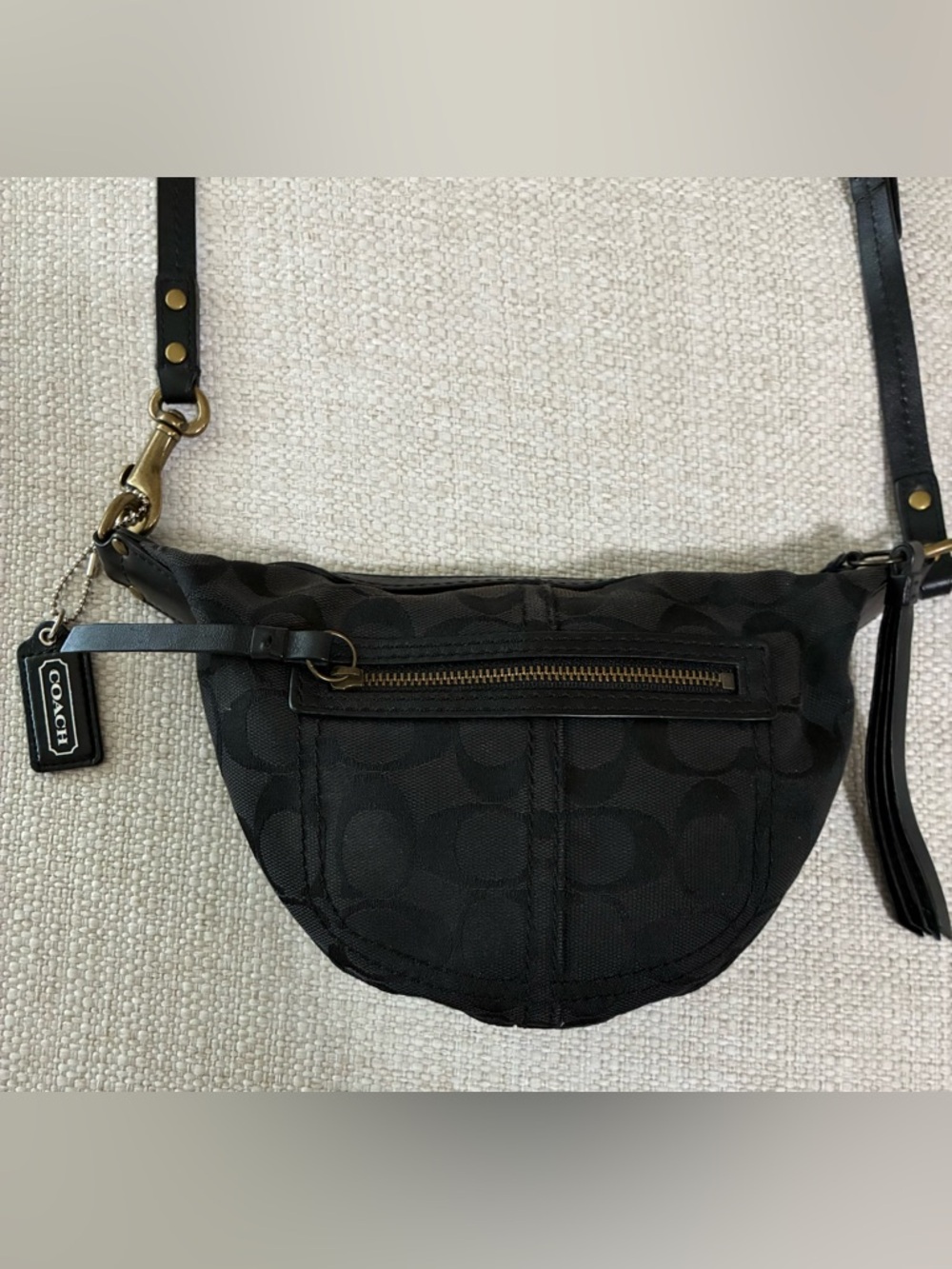 Coach BlackEUC Signature Swing
Crossbody Bag 10840 Y2K - Picture 6 of 15